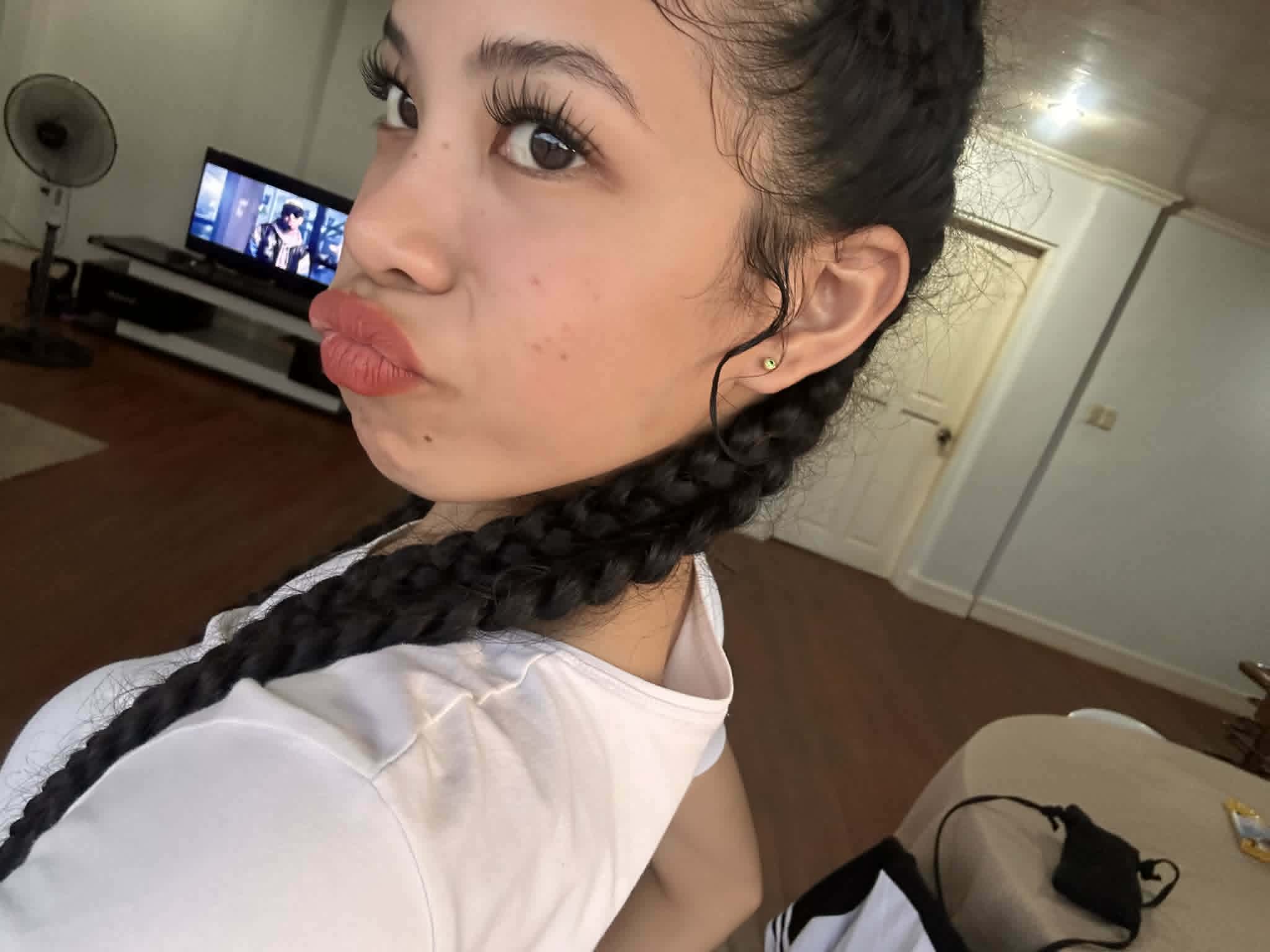 Yllyza May